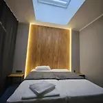 Szálloda O'clock Bed & 3*