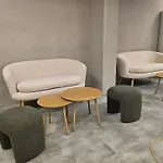 O'clock Bed & 3* Burgasz