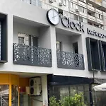 Szálloda O'clock Bed & Burgasz