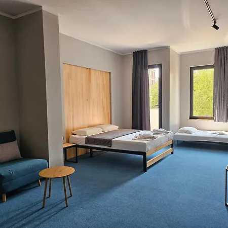 Отель O'clock Bed & 3*