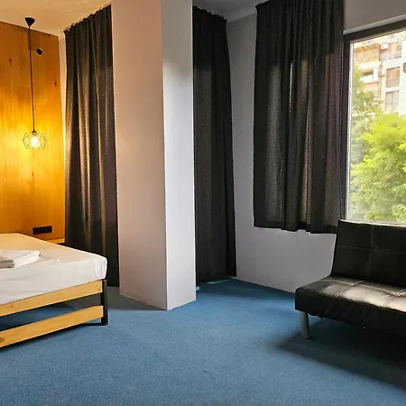 O'clock Bed & Hotell Burgas