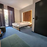 O'clock Bed & Hotel Burgas