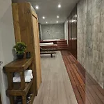 Hotel O'clock Bed & Burgas