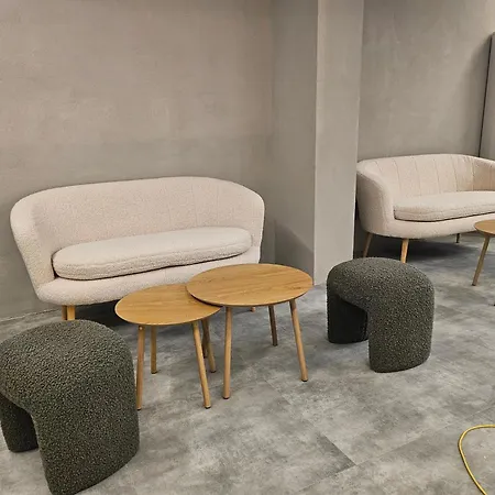 O'clock Bed & 3* Burgas