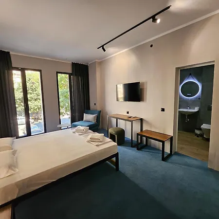 O'clock Bed & 3*