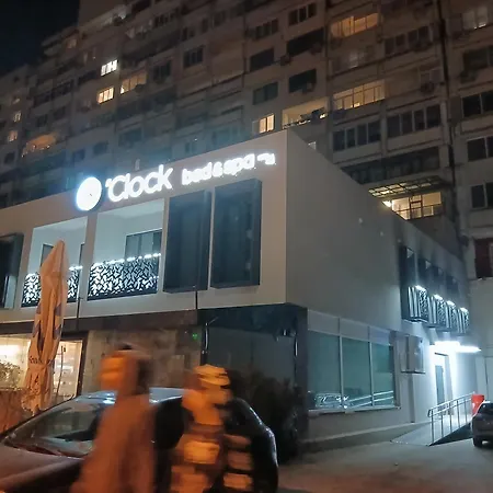 O'clock Bed & Self Check In 3* Бургас