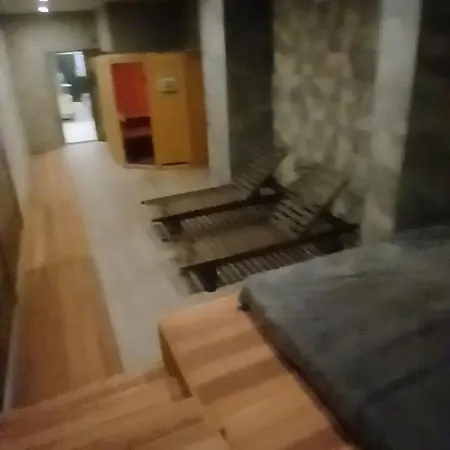O'clock Bed & Self Check In 3* Бургас