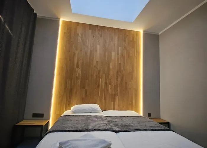 Hotel O'clock Bed&spa 3*